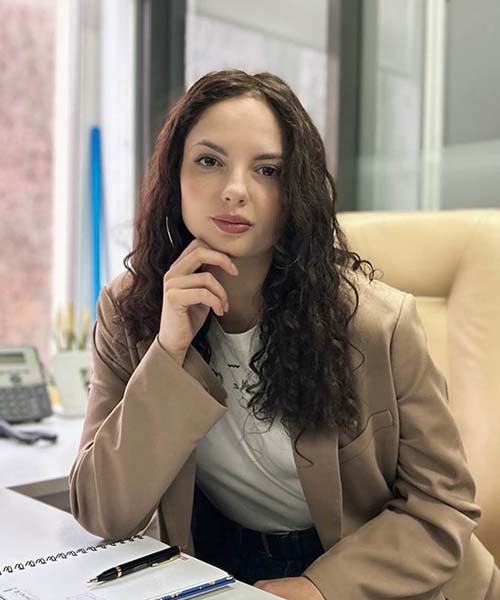 Юлія Бирлад